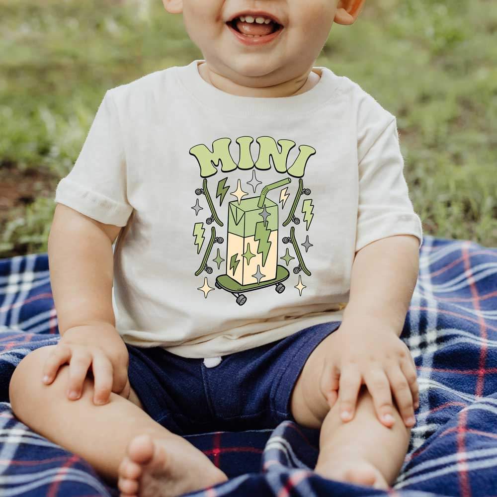 Mini Juicebox skateboard tshirt