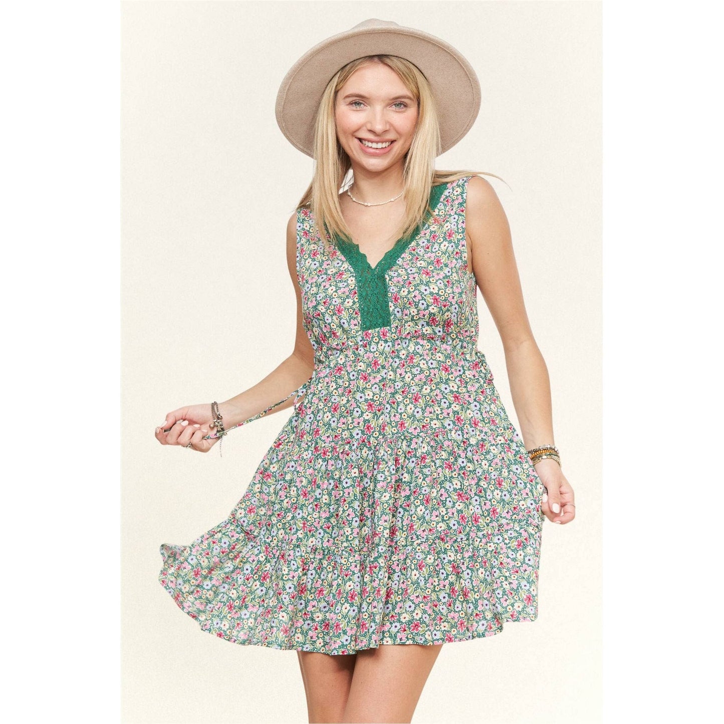 FLORAL V-NECK MINI DRESS