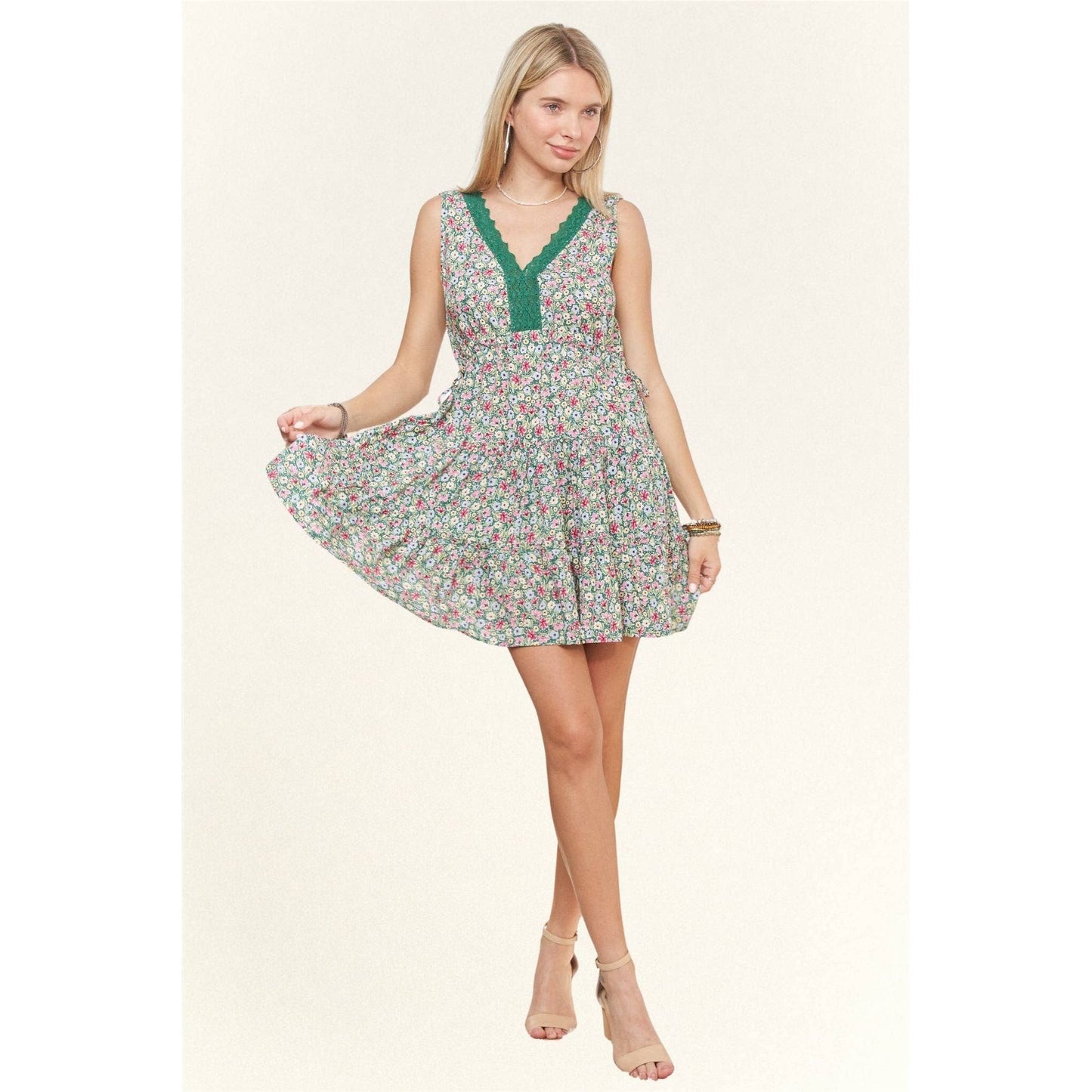 FLORAL V-NECK MINI DRESS