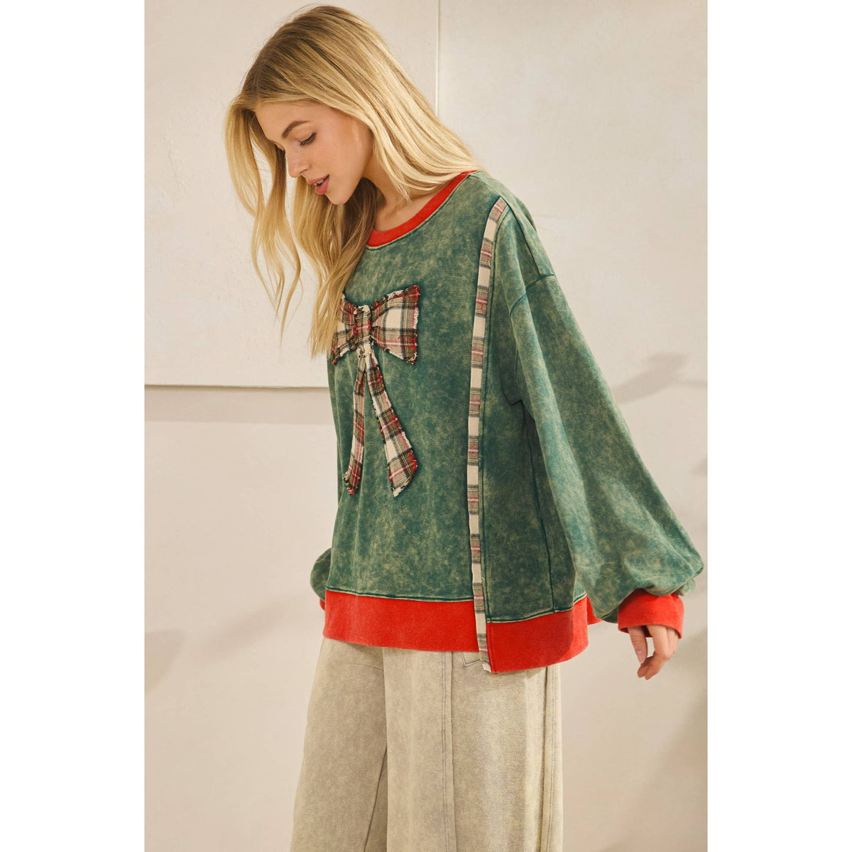 THE MERRY MINERAL-WASH BOW PULLOVER