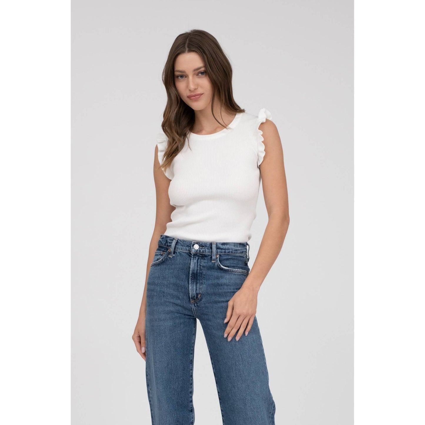 RUFFLE SLEEVELESS SWEATER KNIT TOP