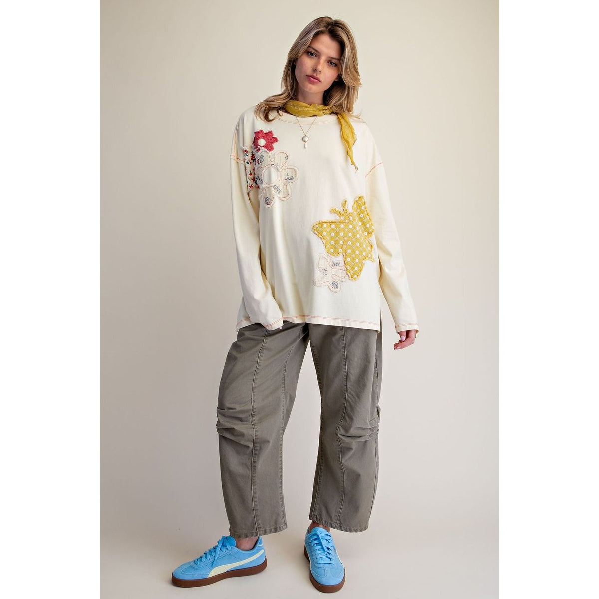 FLORAL PATCH WASHED COTTON TOP