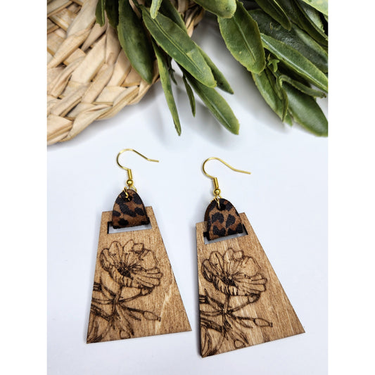 Floral leather and wood earrings