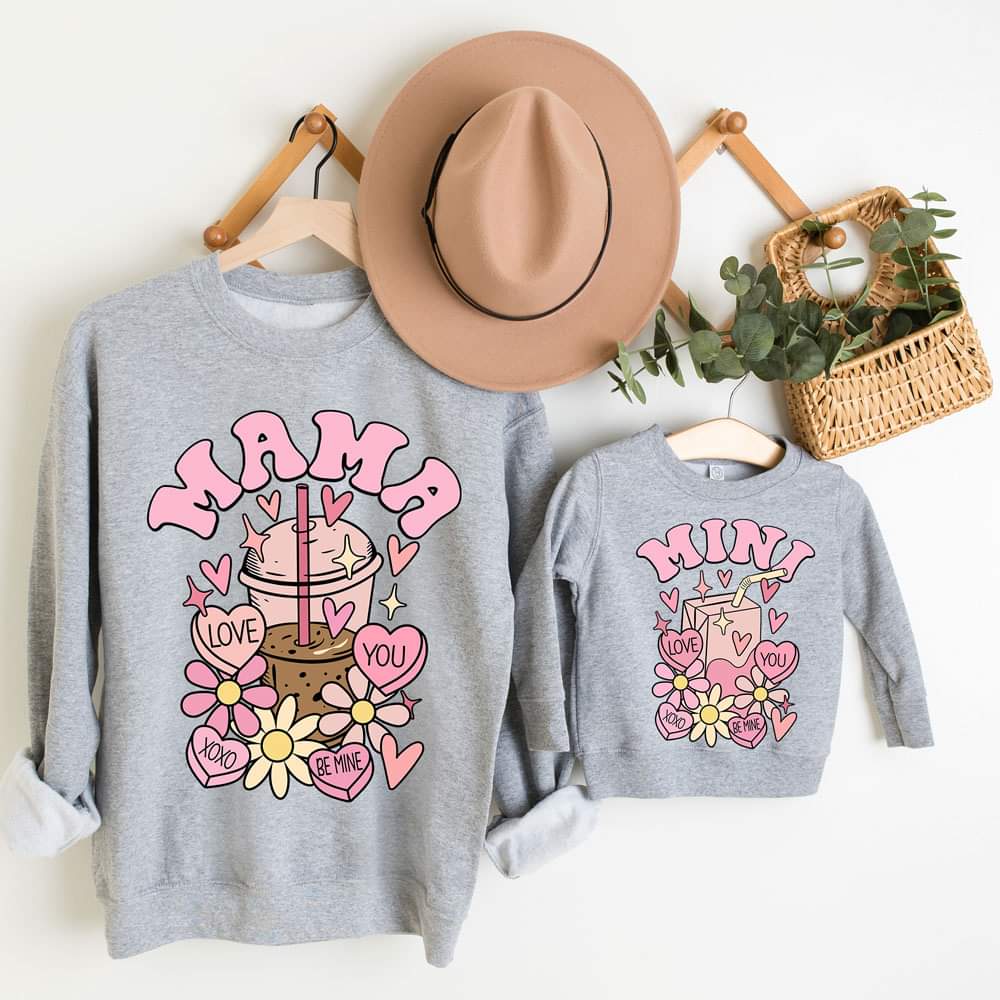 pink mama and mini drink cup retro design with flowers matching shirts